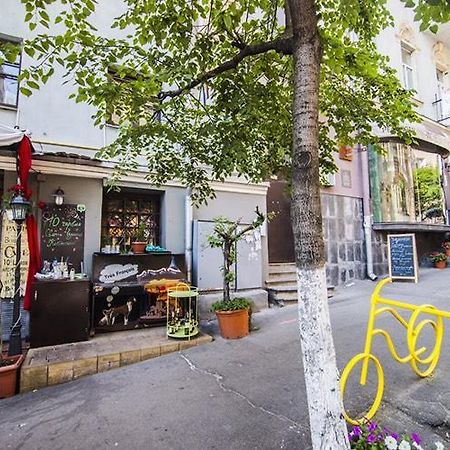 Apartment In The Heart Of เคียฟ ภายนอก รูปภาพ
